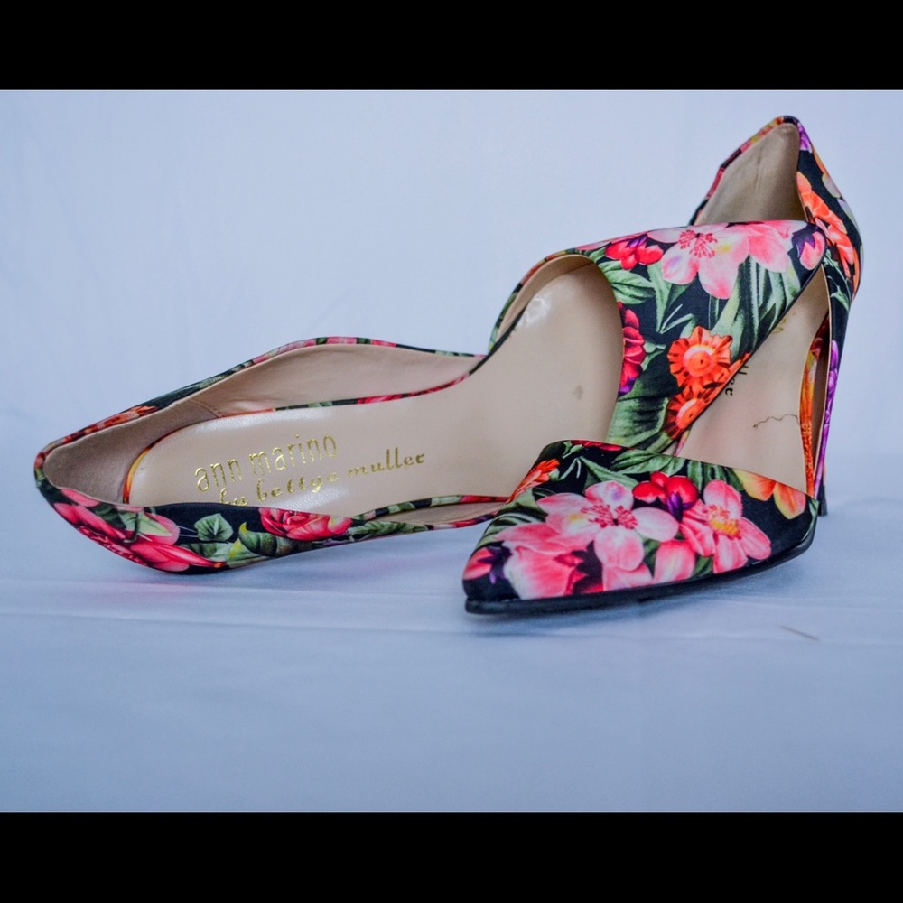 Pumps - Picture 3 of 4